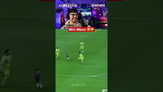 Amaru reagis a mini Messi 😭 #twitch #amaru #jl #clipsdetwitch #humour