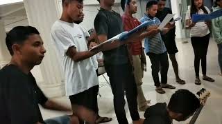 latihan Koor (Lagu ku Bersyukur) by Pendidikan Musik 2018. Megah dan indah.