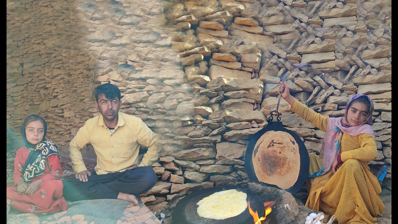 Baking Hot Local Bread Nomadic Lifestyle Youtube