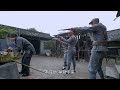 [Kung Fu Anti-Japanese Movie] Soldiers underestimate an 80-year-old lady,but she's a kung fu expert.