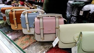 கொட்டிக்கிடக்கும்| Imported Branded Handbags Sling Bags Wallets