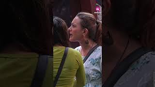 Bigg Boss OTT 2 | Aashika Bhatia और Jiya Shankar में ज़बरदस्त लड़ाई!