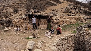 Repairing of Nomadic Village Houses | Traditional Living in Modern World (2023)