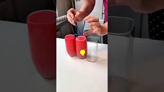 Straw Physics Trick: How to Move Juice Between Glasses! 🧪#PhysicsHack #LiquidExperiment #ViralShorts