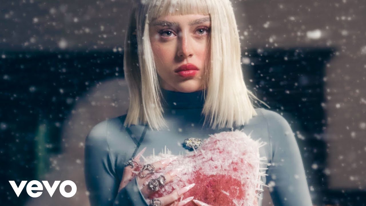 Nicki Nicole Frío Official Video Youtube Music