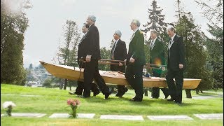Life Well Celebrated | Kayak Funeral