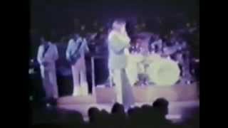 elvis presley -  IT'S MIDNIGHT  - live 1975