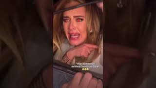 Drunk Adele forgets she’s famous