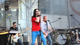 Manchester - Autostrady kłamstw (live Dzień Przytulania Łódź 24.06.2012)