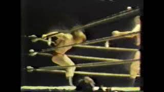 Gene Kiniski vs Bob Backlund St Louis 1976 04 09 Wrestling