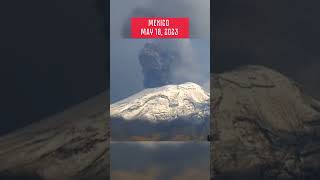 Mexican volcano Popocatepetl spews lava and gases | May 18, 2023 short #Shorts