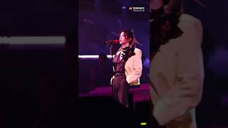 Hua Chenyu 《华晨宇》- Seven Personalities《七重人格》261121 2021 Mars Concert 《火星演唱会》FanCam Live