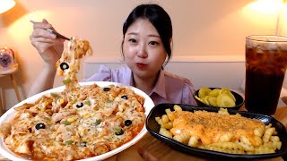 매콤달콤 치즈 추가한🍕 김치피자탕수육 체다치즈감자튀김 먹방 Kimchi Sweet and sour pork Cheddar cheese fries Mukbang Eatingsound