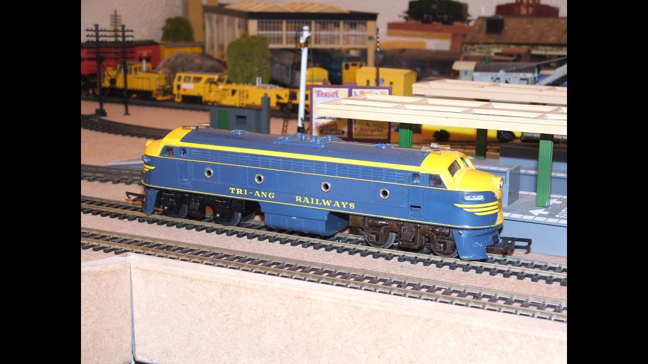 3 X Single & Double-Ended Diesel/Electric Locos...All Double-Headed ...