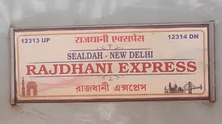 New Delhi to Kolkata | Sealdah Rajdhani Express | Average Walker