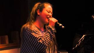 b02 比樂南 Katsu（張惠妹 Cover）有一點部落@鐵花村 20150129