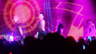 28/09/13  Sydney XIA INCREDIBLE CONCERT  TURN IT UP【fancam】