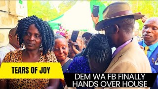 MORE TEARS😭 Dem Wa Facebook CRIES As She FINALLY Hands Over House To Her Parents