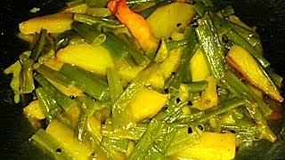 পেঁয়াজকলি-আলু চচ্চড়ি | Easy \u0026 Quick Spring Onion \u0026 Potato Curry Recipe | Peyajkoli Aloo Chorchori