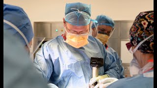 Dr Hannes Jonker performs groundbreaking surgery - a first on the African continent