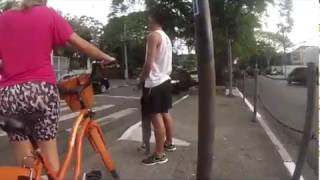 O prazer de pedalar na ciclovia