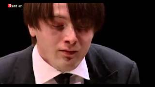 Daniil Trifonov plays Bach/Liszt BWV 542 and Beethoven op111 in Lyon France