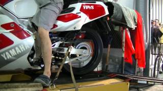 Tzr 250 3ma on dyno with Original exhaust