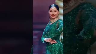 Mahira Khan Dances On 'Morey Saiyaan'😍 #viral #shorts #subscribe #youtubeshorts #mahirakhan #foryou