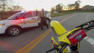 10 Minute Dirtbike Chase with Police!!