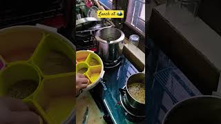 Mummy ki kitchen se aaj chutti #pahadilifestyle #pahadivlogs #foodvlog @DikkshaNextDoor24 #yshorts