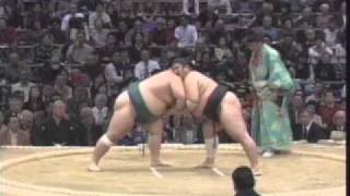 Iwakiyama vs Kotomitsuki kyusho 2005