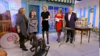 Lauren Harries 2nd antiques segment on This Morning 18th October 2013