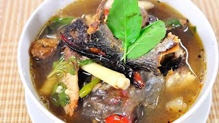 ต้มโคล้งปลากรอบ Sour and Spicy Smoked Dry Fish Soup l FoodTravel