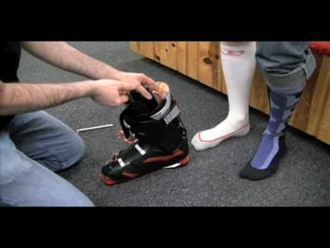 Ski Boot Fitting 101 - How to fit Ski Boots Properly Part 1 Ski Boot Fitting 101 - How to fit Ski Boots Properly Part 1