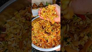 Avalakki \u0026 avarekalu mixture #short #shorts #shortvideo #poojagafood #poojaga #mixture #cooking