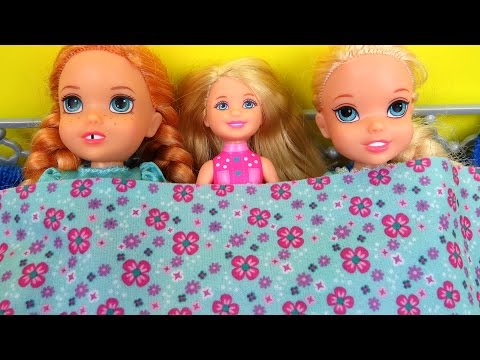 Sleepover ! ELSA and ANNA toddlers – Chelsea Barbie