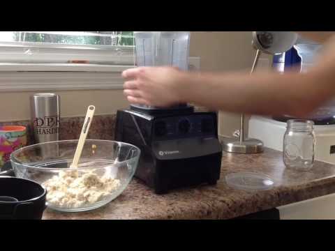 How to make raw tahini in 5 minutes. How to make raw tahini in 5 minutes.