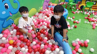 เล่นบ้านบอล Kid’s soft play บิ๊กซีสุวรรณภูมิ น้องออเดรย์\u0026น้องออกัสเล่นสนุกมาก