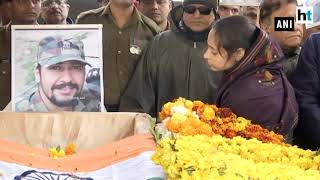 ‘I love you,’ says wife of Pulwama martyr in heartbreaking farewell