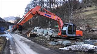 FIAT-HITACHI EX 165 Crawler Excavator