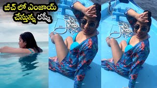 Rashmi Gautam ENJOYING at Maldives Beach | #RashmiGautam | Cinema Garage