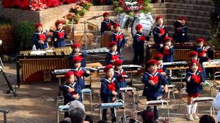 フラワーセンタークリスマス音楽会「赤鼻のトナカイ」