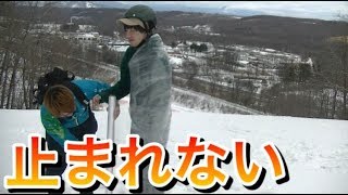 全身にサランラップをグルグル巻いて滑るとどうなる？