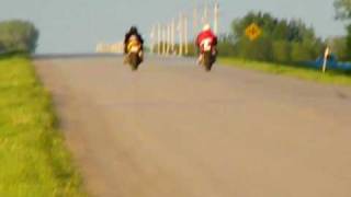 98 ninja zx9r (red) vs cbr 600 (yellow)