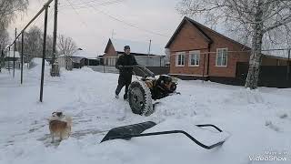 Самоделки на снегу.