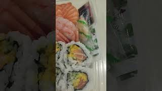 가성비최고 맛도좋은 코스트코초밥세트 #초밥 #코스트코 #음식 #sushi #costco #food #korea #shorts