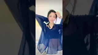 女主播上半身透视装跳舞【抖音舞蹈区】Douyin Tik Tok Dance Female Anchor➤BGM：哇