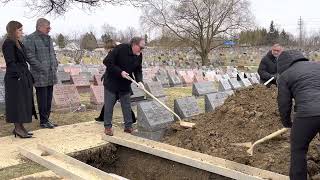 Interment service of Manuel Barenholtz