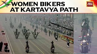 Women Bikers Of BSF, CRPF And SSB Showcase Their Daredevilry At Kartavya Path | Republic Day
