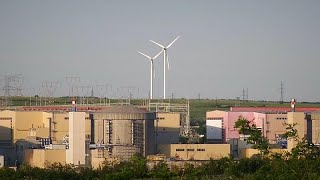 Nuclear vs renewable, the debate dividing Romania’s green transition